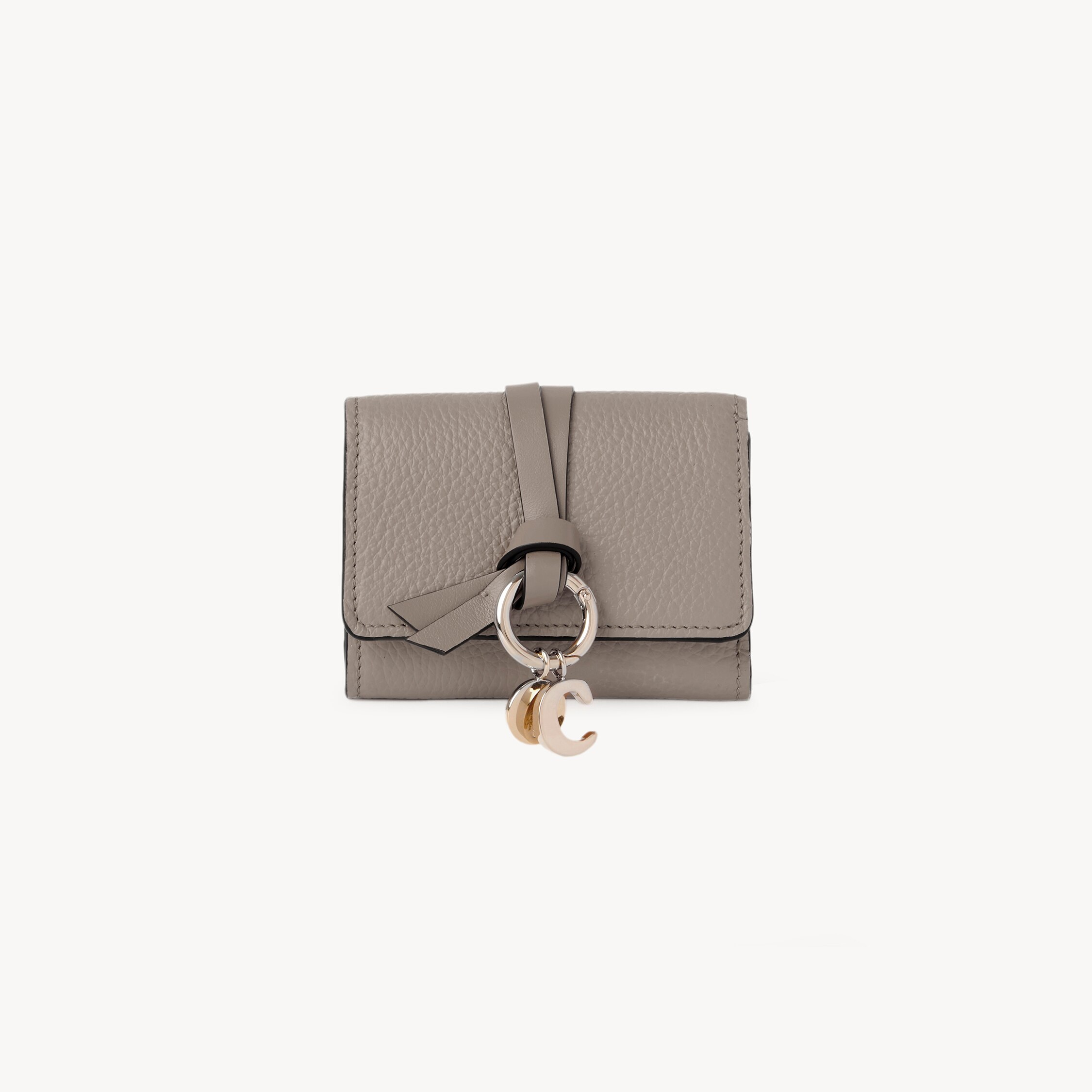 Chloé Mini Alphabet Tri-fold In Grained Leather In Gray