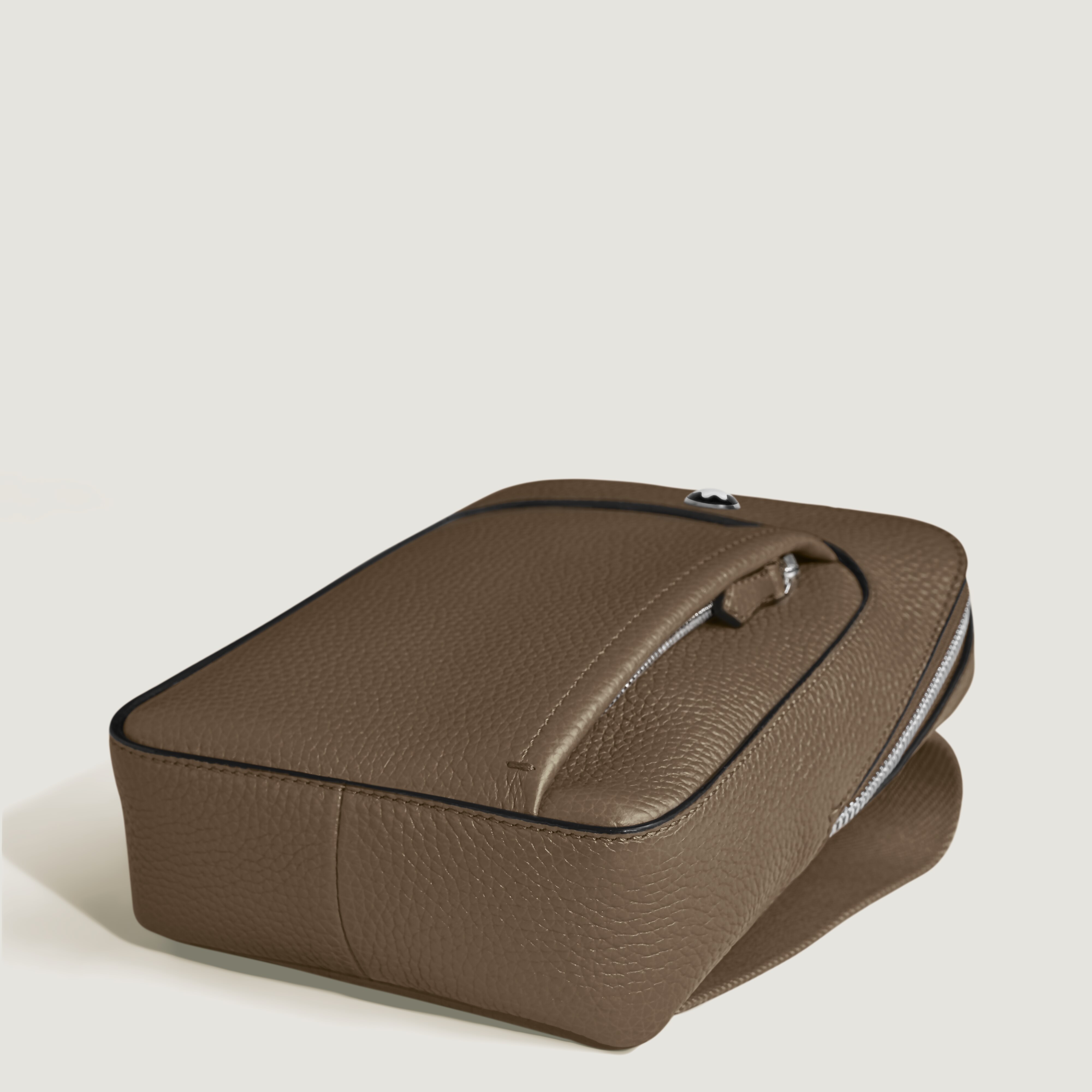  Montblanc - Kleine Umhängetasche Montblanc Companion - Haselnussbraun - Leder - Mb220206 - Sling Bags 