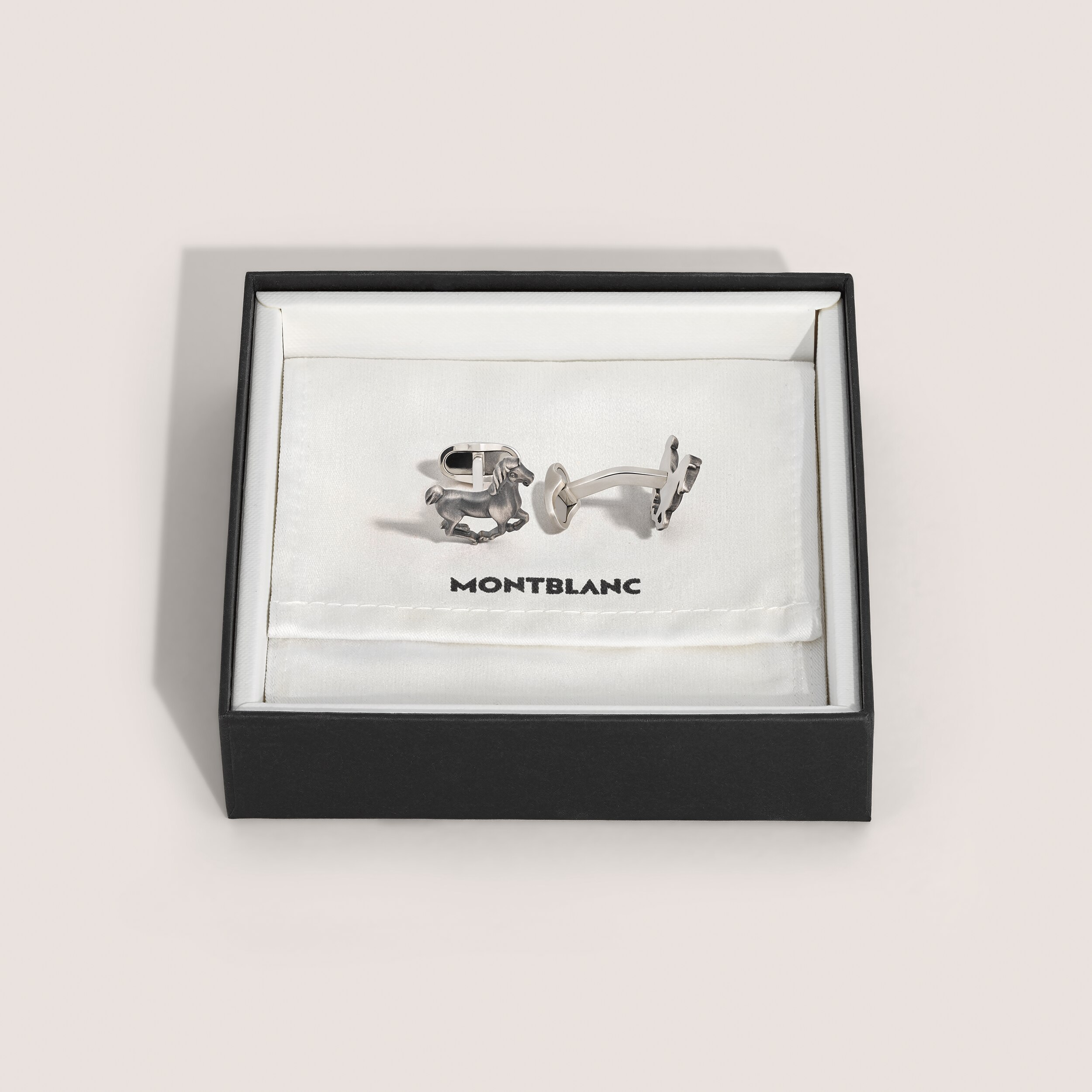  Montblanc - Boutons De Manchette The Legend Of Zodiacs The Horse - Argenté - Acier Inoxydable - Mb128340 - Boutons De Manchette 