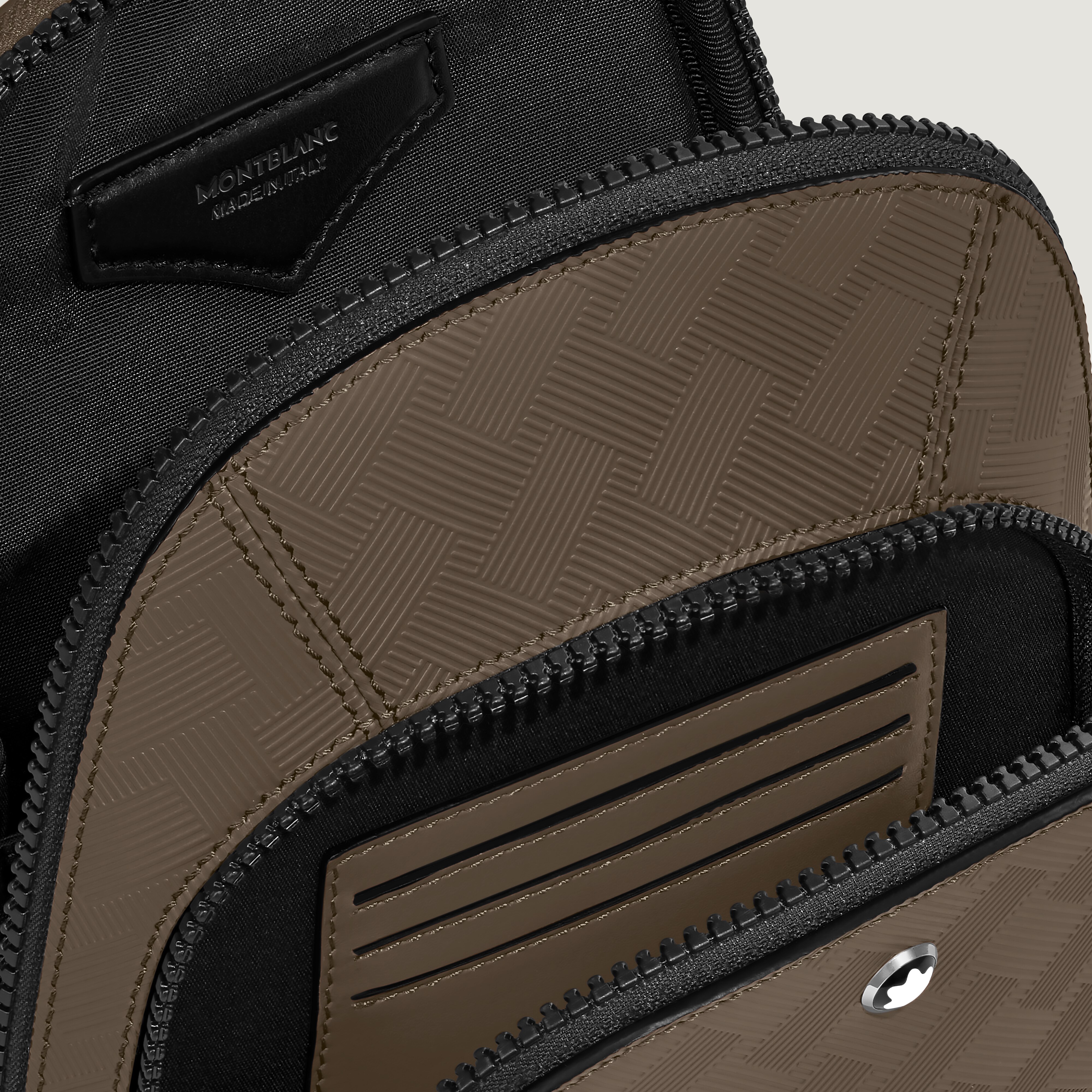  Montblanc - Mittelgroße Umhängetasche Aus Extreme Leder - Haselnussbraun - Leder - Mb220243 - Sling Bags 