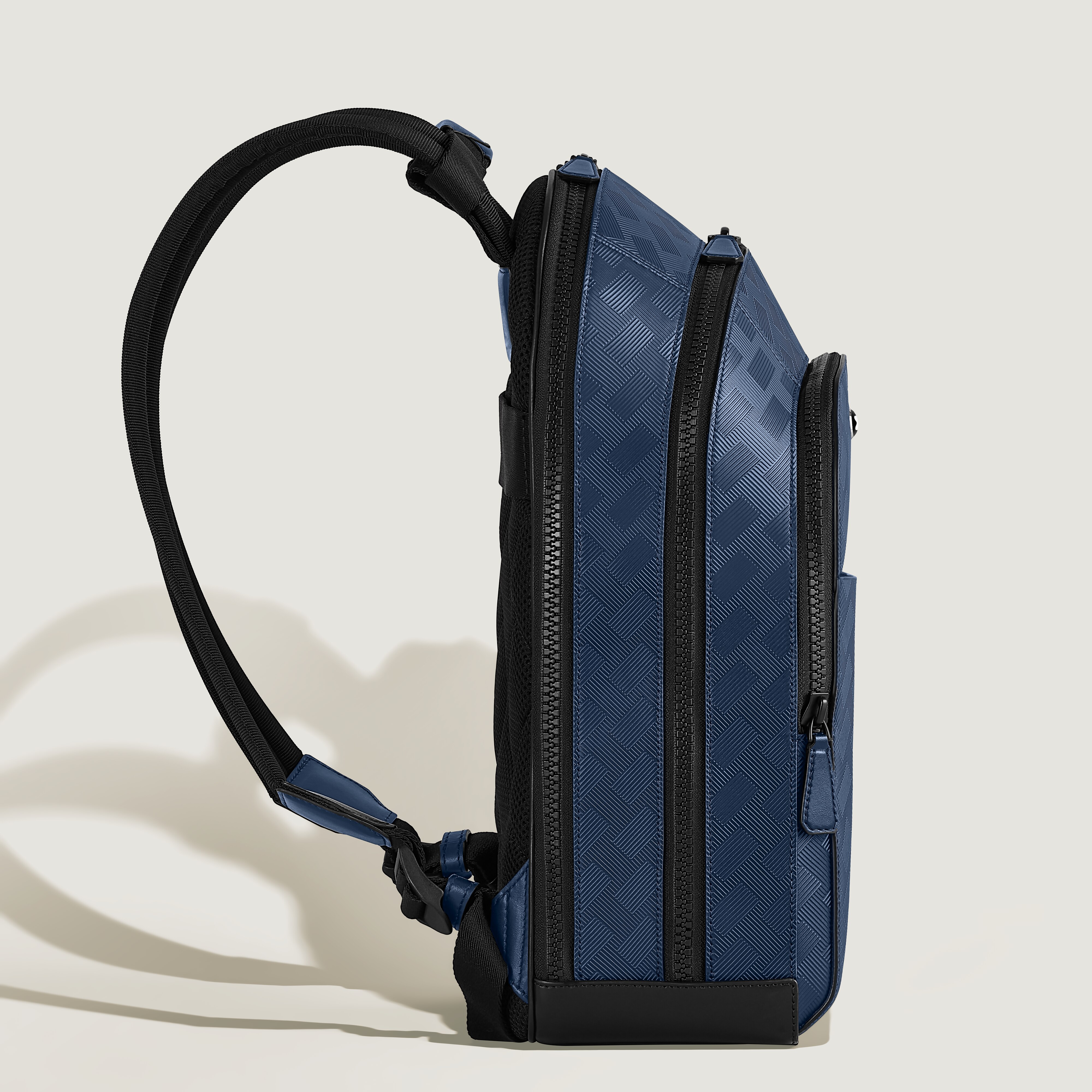  Montblanc - Mochila Grande Con 3 Compartimentos De Piel Extreme - Azul Tinta - Piel - Mb221134 - Mochilas 