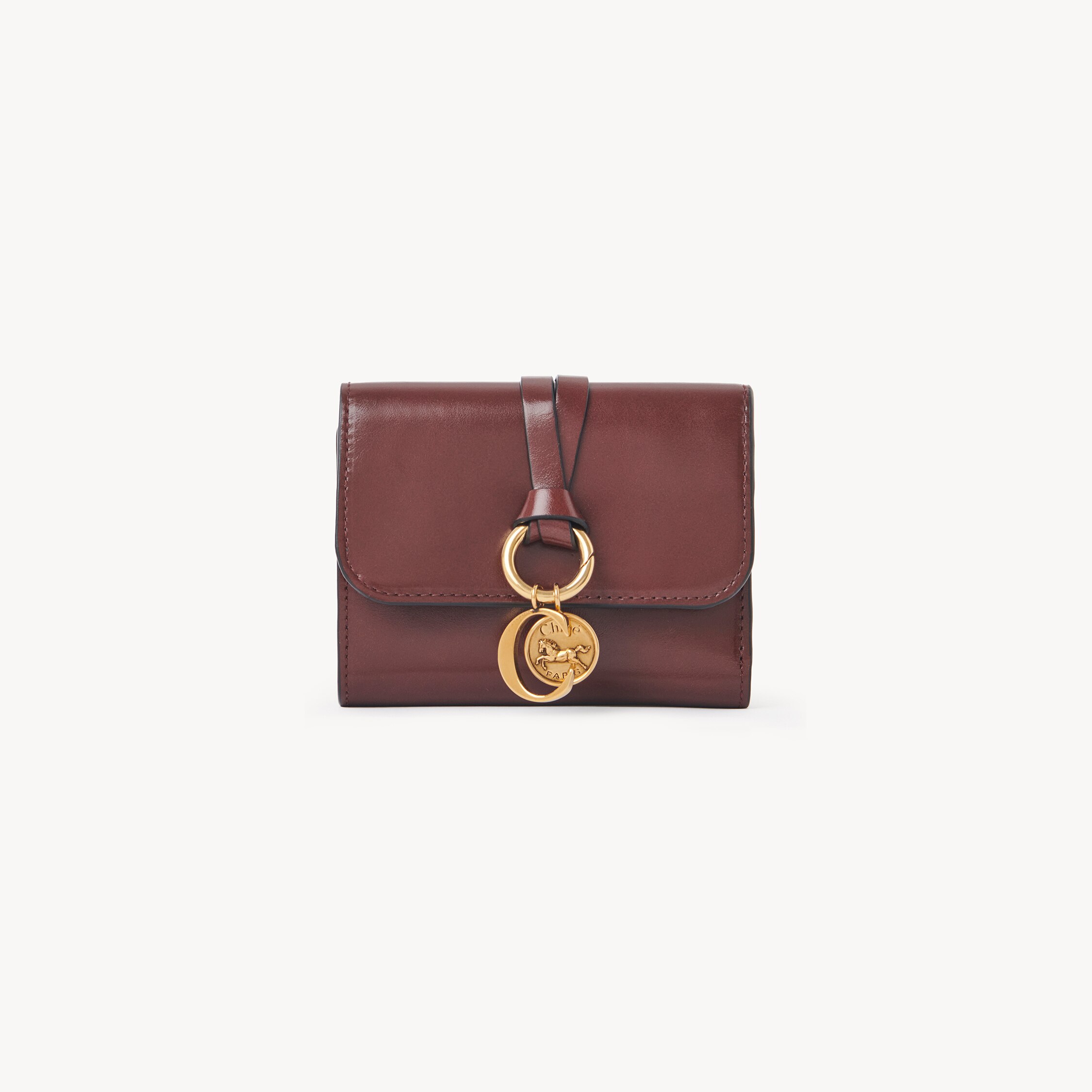Chloé Small Alphabet Tri-fold In Shiny Leather In Burgundy