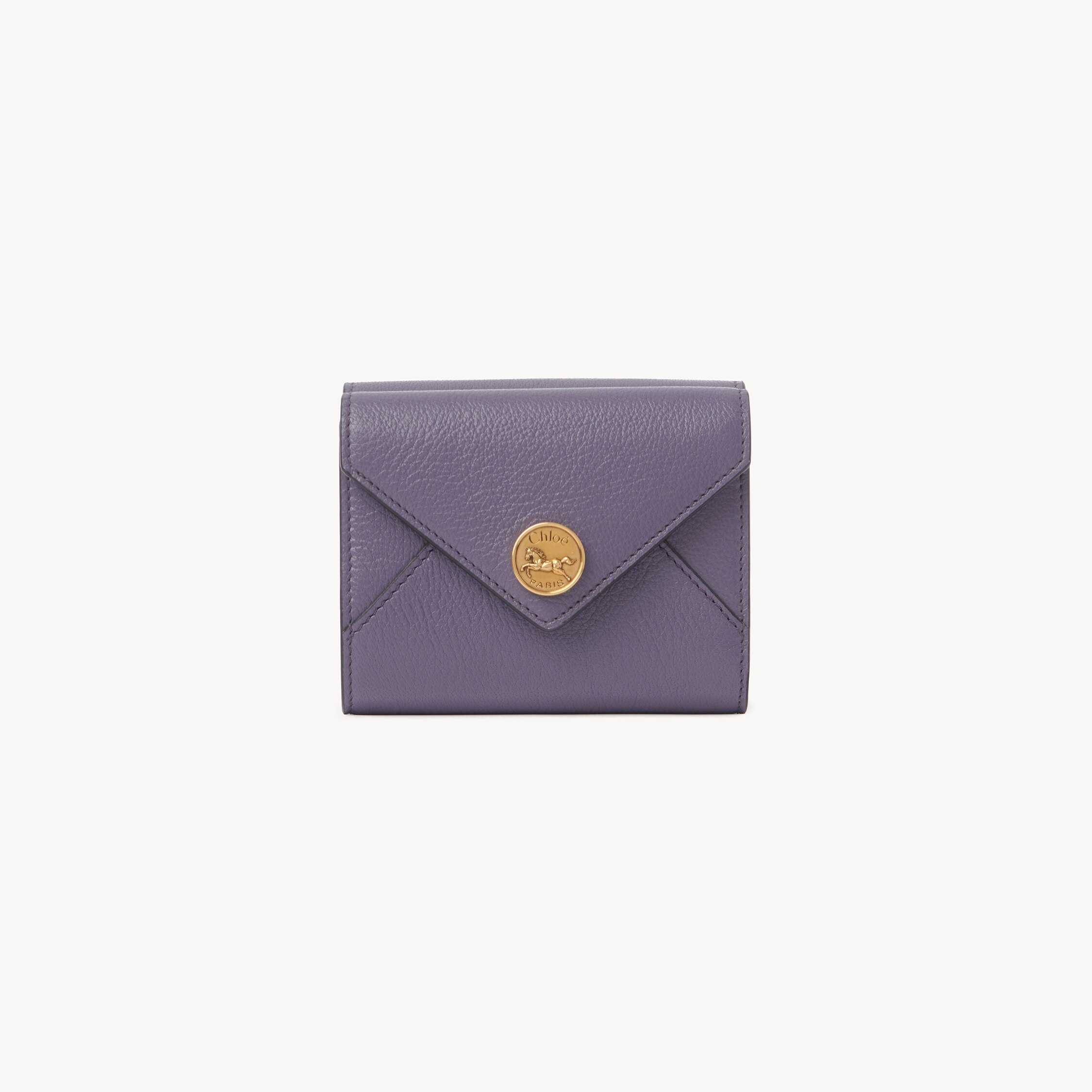 Chloé Small Envelope Tri-fold Wallet In Grained Leather In Purple