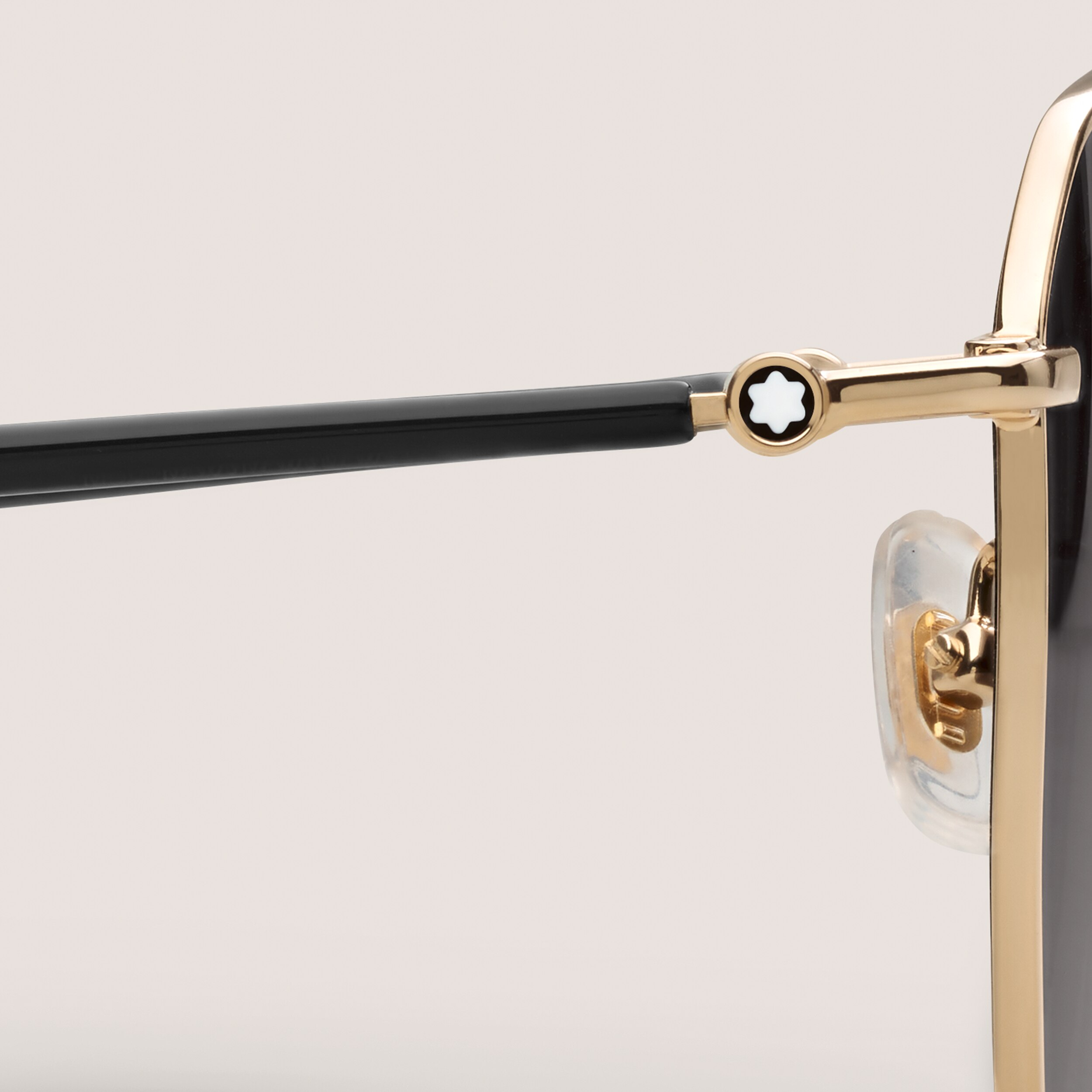  Montblanc - Quadratische Sonnenbrille Mit Goldfarbenem Metallrahmen - Gold - Metall - Mb134414 - Sonnenbrillen 