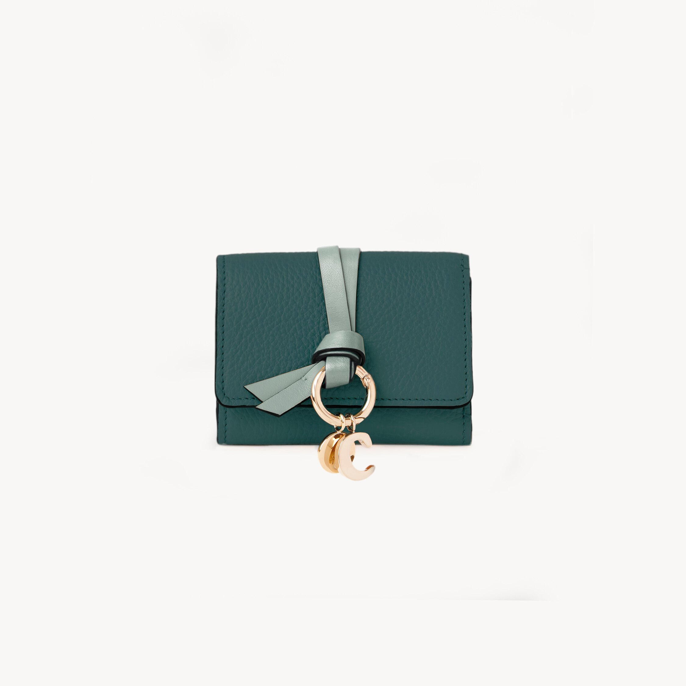 Chloé Mini Alphabet Tri-fold In Grained Leather In Green